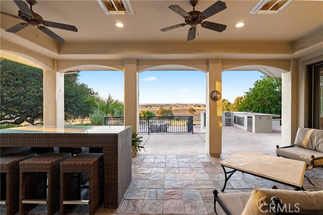 3520 Creston Road, Paso Robles CA: https://media.crmls.org/medias/357d6a7e-2cbb-4bee-ac27-1ccefe7994e8.jpg