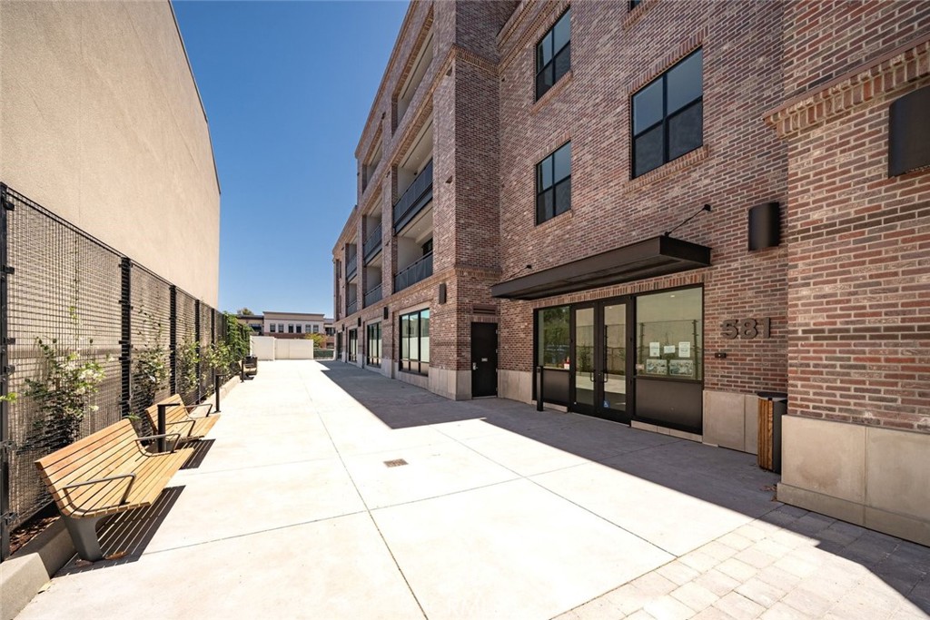 581 Higuera Street #210