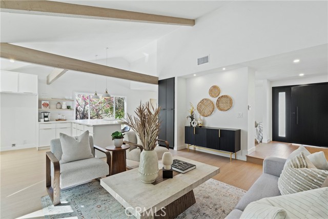 Detail Gallery Image 11 of 57 For 25702 Cervantes Ln, Mission Viejo,  CA 92691 - 4 Beds | 2 Baths