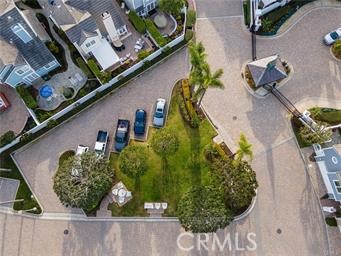 https://media.crmls.org/medias/357f75a8-70eb-4bc3-8e05-64f16b035958.jpg?preset=X-Large