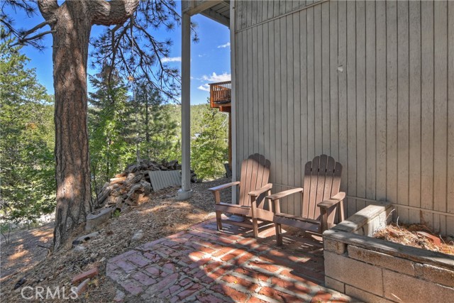 Detail Gallery Image 19 of 29 For 33026 Donner Ln, Arrowbear,  CA 92382 - 2 Beds | 1/1 Baths