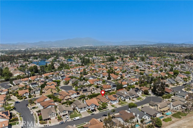 24101 Cindy Lane, Lake Forest CA: https://media.crmls.org/medias/357fc25e-34c4-4198-8a62-221379da4716.jpg