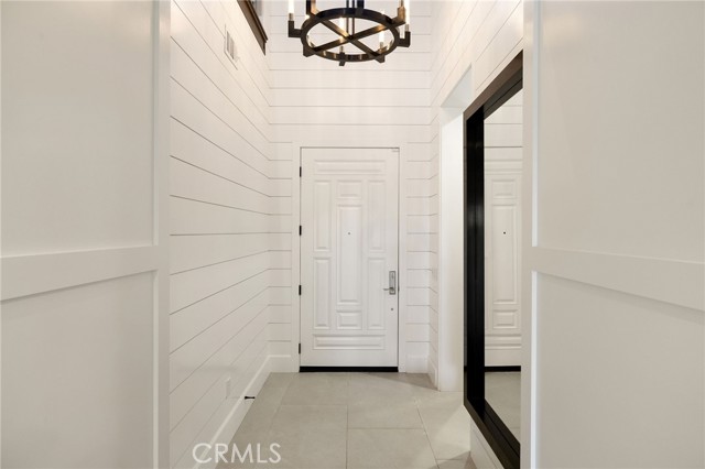 4901 Orleans Drive, Huntington Beach CA: https://media.crmls.org/medias/35809ef2-2f2f-4396-bfdf-72ab6bd34b40.jpg