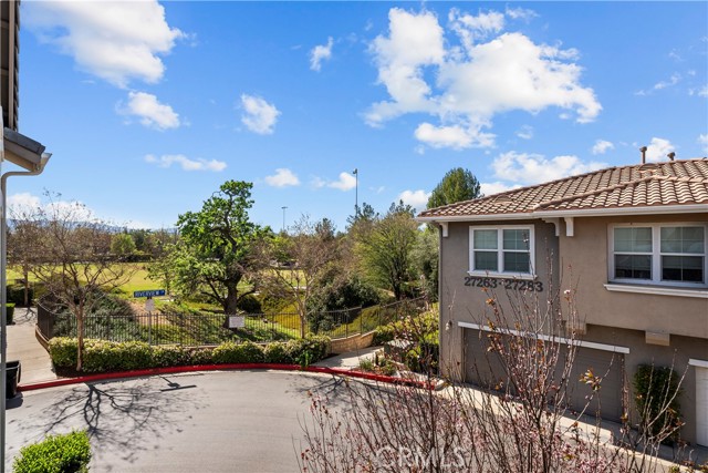 Detail Gallery Image 20 of 28 For 27262 Riverview, Valencia,  CA 91354 - 2 Beds | 2 Baths