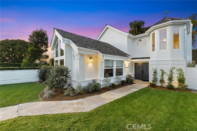 Detail Gallery Image 3 of 42 For 657 36th St, Manhattan Beach,  CA 90266 - 3 Beds | 2/1 Baths