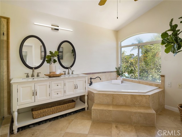 Detail Gallery Image 35 of 75 For 2621 Colt Rd, Rancho Palos Verdes,  CA 90275 - 4 Beds | 3 Baths