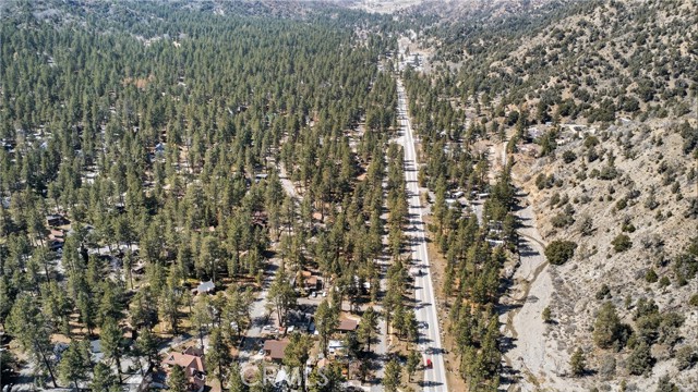 Detail Gallery Image 38 of 49 For 5806 Victorville, Wrightwood,  CA 92397 - 3 Beds | 1/1 Baths