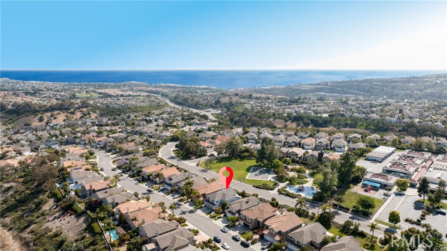 11 High Bluff, Laguna Niguel CA: https://media.crmls.org/medias/3582769d-108b-43d5-9477-5fd9d803ab68.jpg