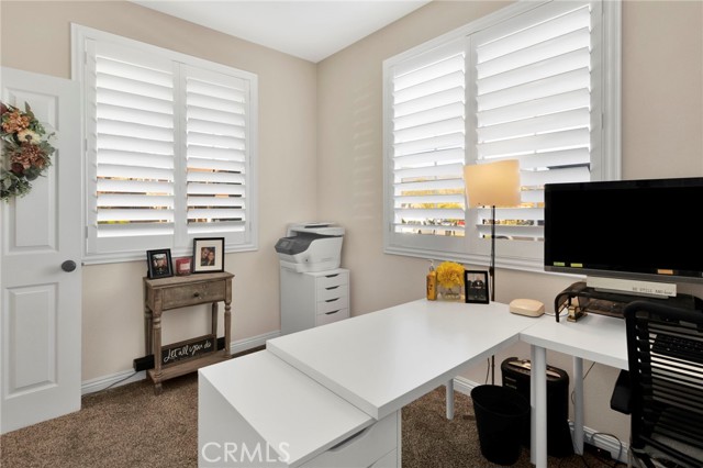 Detail Gallery Image 20 of 48 For 3925 Obsidian, San Bernardino,  CA 92407 - 4 Beds | 3 Baths