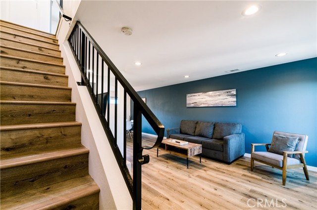 Detail Gallery Image 10 of 25 For 110 S Eucalyptus Ave #5,  Inglewood,  CA 90301 - 2 Beds | 1/1 Baths