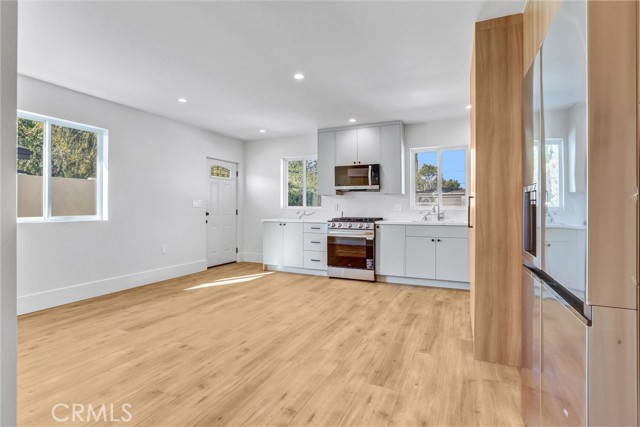 Detail Gallery Image 34 of 61 For 8626 Lubao Ave, Winnetka,  CA 91306 - – Beds | – Baths