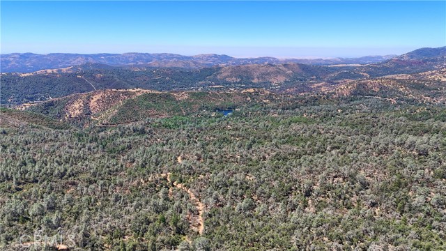 5857 Allred Road, Mariposa CA: https://media.crmls.org/medias/3584a10e-9a31-44a9-a1e3-f9eb9722cbfe.jpg