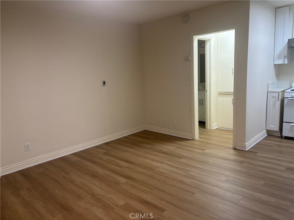 144 W Hillsdale Street #2