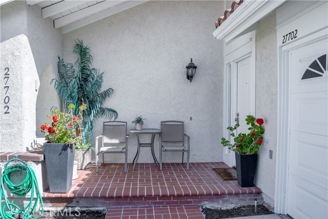 Detail Gallery Image 3 of 12 For 27702 Calle Valdes, Mission Viejo,  CA 92692 - 3 Beds | 2 Baths