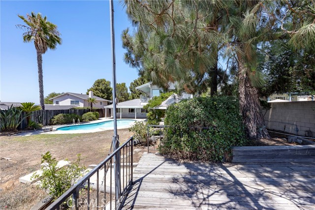 19662 Larkridge Drive, Yorba Linda CA: https://media.crmls.org/medias/358571d4-c581-4e42-ab36-5e4547ba38f3.jpg