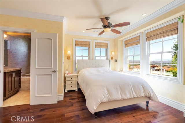 Image 60 of 75 For 25711 Shady Oak Ln