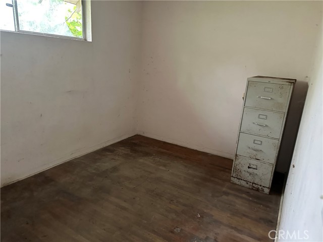 4058 Bledsoe Avenue, Culver City CA: https://media.crmls.org/medias/3586e146-e28e-4f4d-9280-ae2ef72c424e.jpg