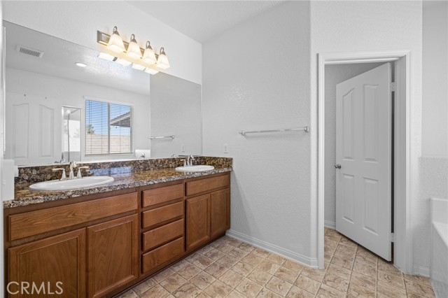 Detail Gallery Image 37 of 46 For 37152 Waltham Pl, Palmdale,  CA 93550 - 4 Beds | 2 Baths