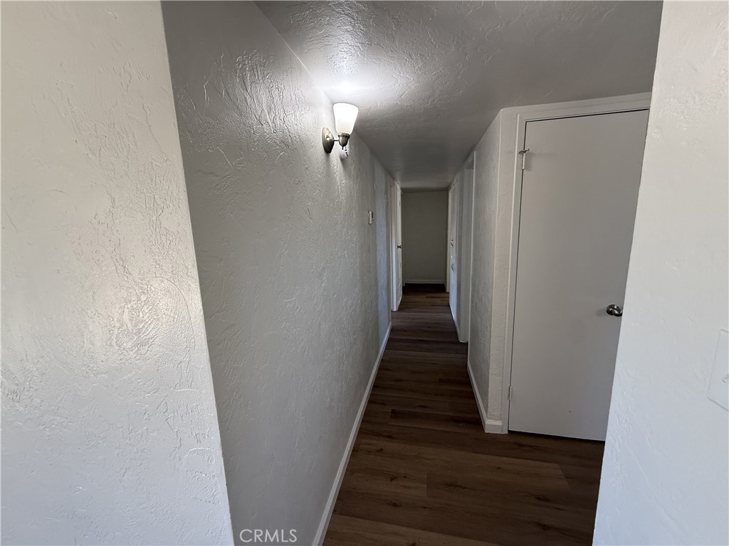 https://media.crmls.org/medias/3587f022-52a1-4d16-987c-294899ca3134.jpg?preset=X-Large