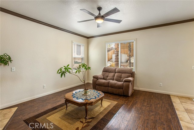 Detail Gallery Image 7 of 42 For 2173 Stonewood St, Mentone,  CA 92359 - 4 Beds | 2/1 Baths