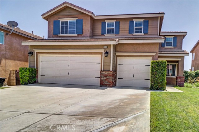 4022 Currant Ln, San Bernardino, CA 92407