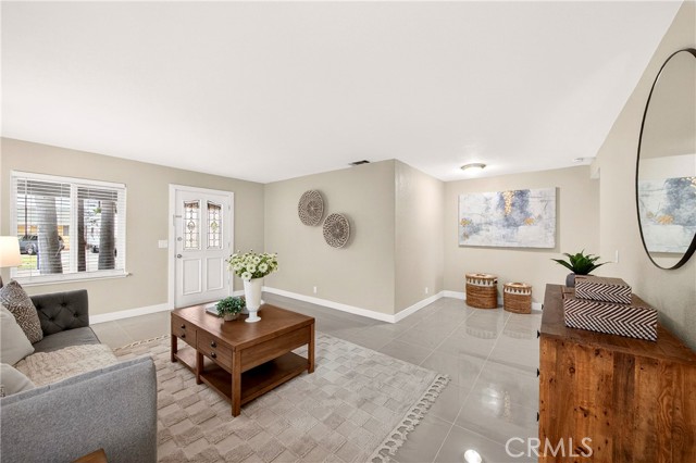 Detail Gallery Image 12 of 58 For 7628 El Caney, Buena Park,  CA 90620 - 4 Beds | 2/1 Baths