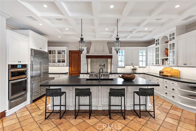 1 Overlook Drive, Ladera Ranch CA: https://media.crmls.org/medias/358b729e-c0e6-47b8-a35a-ea1854853432.jpg