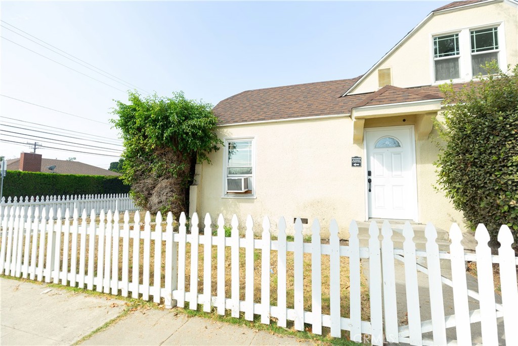 MLS #OC25221176 image #43