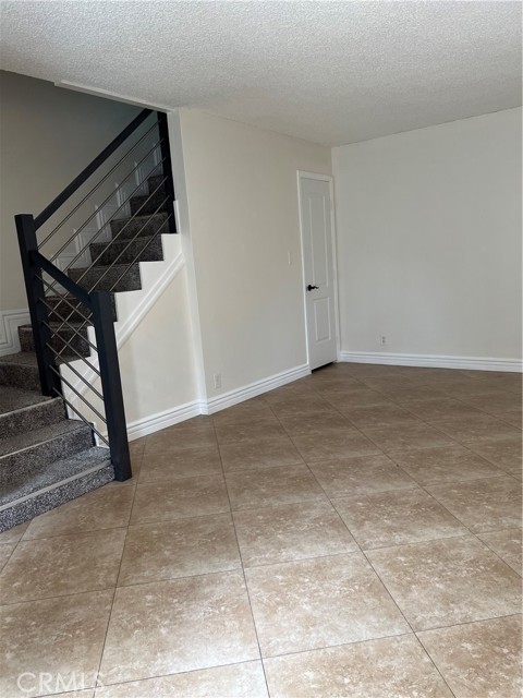 305 N Acacia Avenue, Fullerton CA: https://media.crmls.org/medias/358c1dba-12aa-4b88-aeb9-6da946caff42.jpg