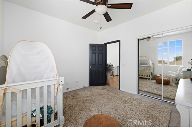 5080 Meadowsweet Drive, Palmdale CA: https://media.crmls.org/medias/358de908-66eb-4467-93c3-53dd961ee42a.jpg