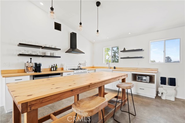 Detail Gallery Image 7 of 50 For 64858 Tonto Dr, Joshua Tree,  CA 92252 - 2 Beds | 1 Baths