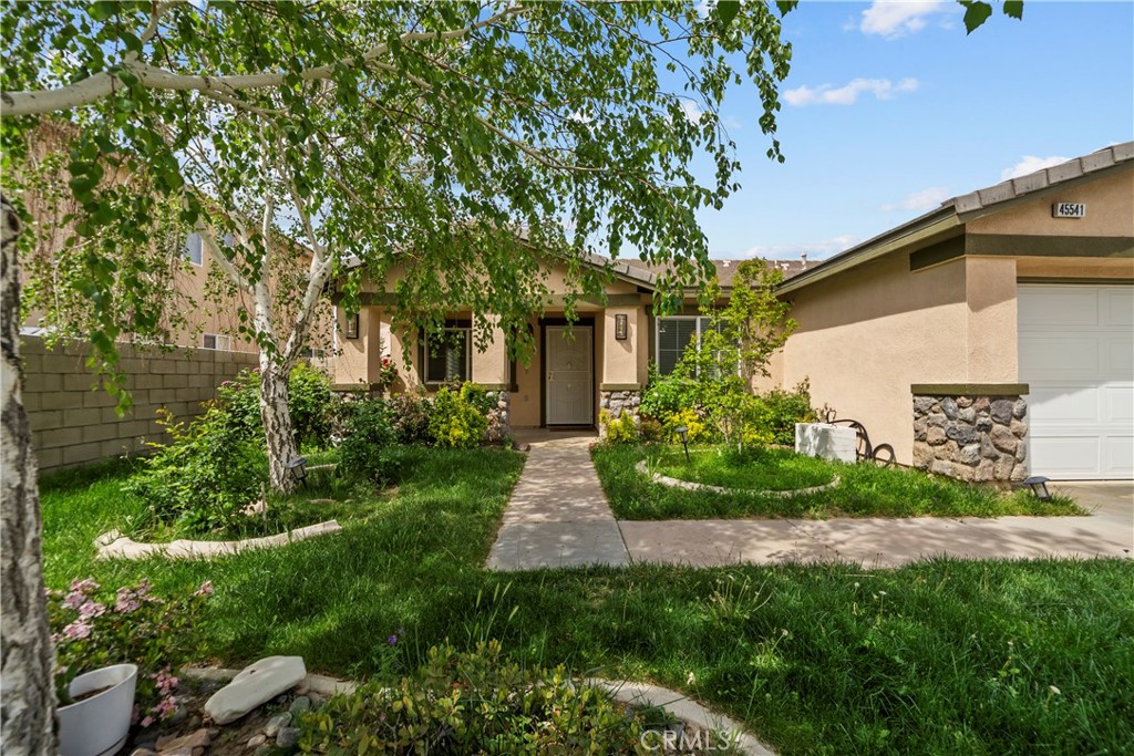 45541 Robinson Drive