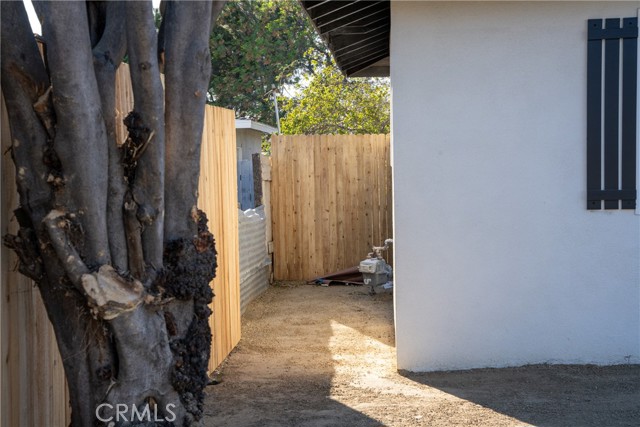 Detail Gallery Image 6 of 64 For 2750 June, San Bernardino,  CA 92407 - 2 Beds | 1 Baths