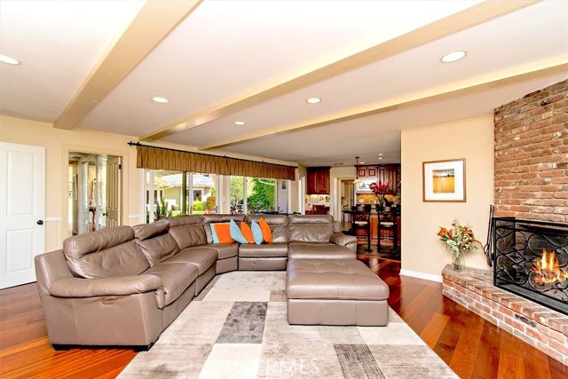 4530 Sugarhill Drive, Rolling Hills Estates, California 90274, 5 Bedrooms Bedrooms, ,3 BathroomsBathrooms,Residential,Sold,Sugarhill,PV22103618