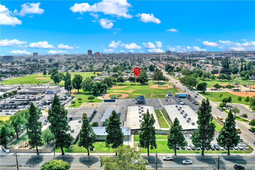 MLS #OC25128179 img 39