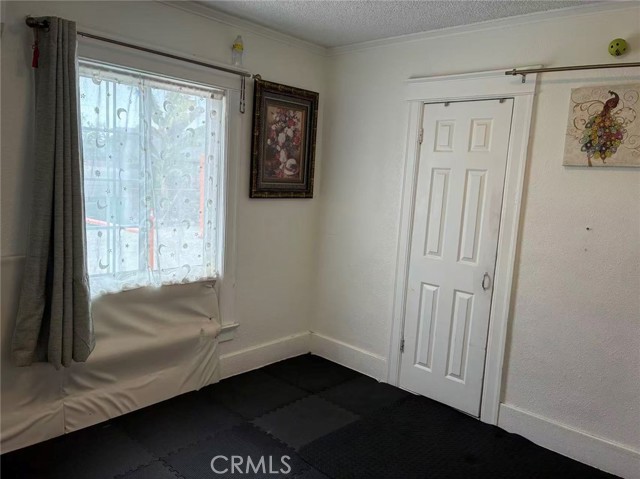 Detail Gallery Image 6 of 8 For 14053 Olive, Baldwin Park,  CA 91706 - 2 Beds | 1 Baths