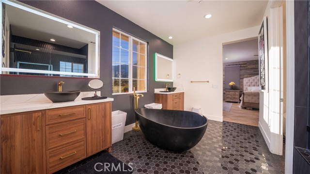 Detail Gallery Image 43 of 74 For 5142 Crimson Pl, Rancho Cucamonga,  CA 91739 - 4 Beds | 3/1 Baths
