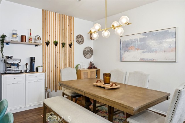 Detail Gallery Image 18 of 54 For 17711 Margate St #103,  Encino,  CA 91316 - 2 Beds | 1/1 Baths