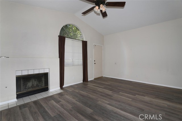 Detail Gallery Image 3 of 24 For 19 Gavilan, Rancho Santa Margarita,  CA 92688 - 2 Beds | 2 Baths