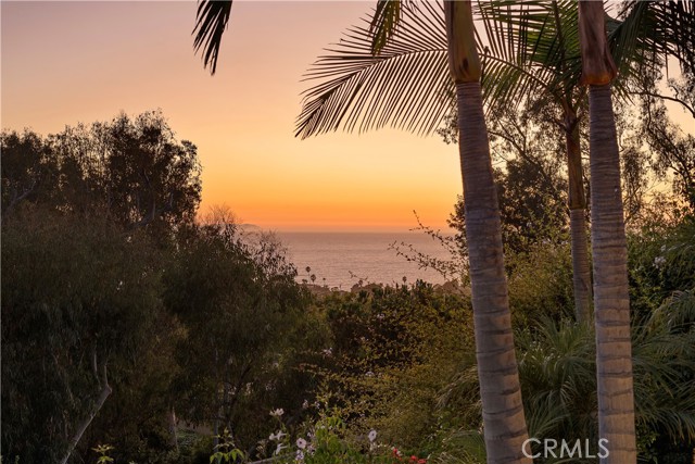 Detail Gallery Image 6 of 53 For 750 Rembrandt Dr, Laguna Beach,  CA 92651 - 3 Beds | 3/1 Baths