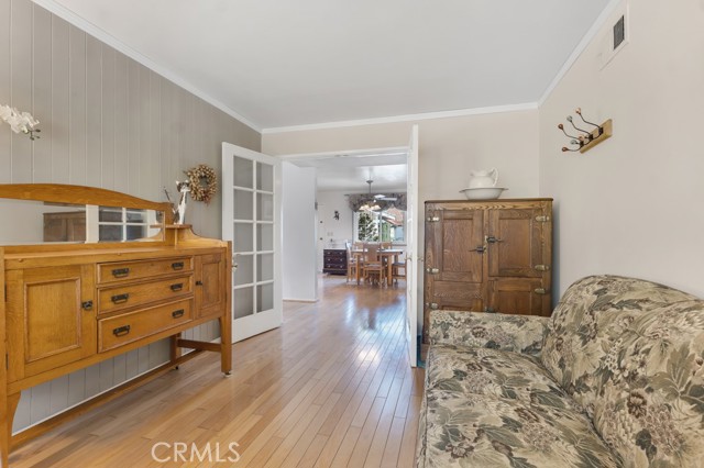 Detail Gallery Image 15 of 44 For 32 W Bonita, Simi Valley,  CA 93065 - 3 Beds | 2 Baths