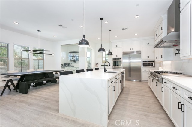 21628 Canyon Cove, Chatsworth CA: https://media.crmls.org/medias/3592c3fc-c275-456d-ae9e-3e05abdfdf2d.jpg