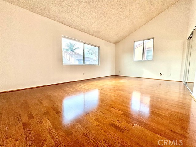 Detail Gallery Image 13 of 31 For 17241 Roscoe #16,  Northridge,  CA 91325 - 3 Beds | 3 Baths