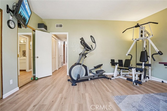 Image 23 of 35 For 1718 Herrin Street