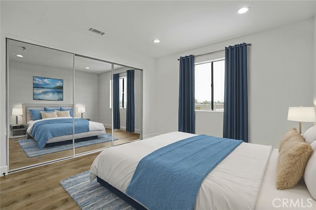 1410 Coranado Avenue, Long Beach CA: https://media.crmls.org/medias/3593f925-1c19-485f-a74a-88afeb022b6f.jpg