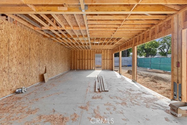 1629 N Palm Avenue, Upland CA: https://media.crmls.org/medias/359430c5-d77f-4786-8519-24a52268e9c8.jpg
