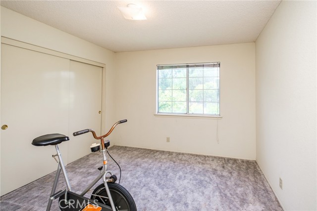 Detail Gallery Image 12 of 34 For 11051 5th Ave, Hesperia,  CA 92345 - 3 Beds | 2 Baths