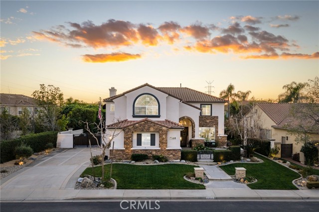 Detail Gallery Image 5 of 72 For 2384 Canyon Crest, La Verne,  CA 91750 - 5 Beds | 3 Baths