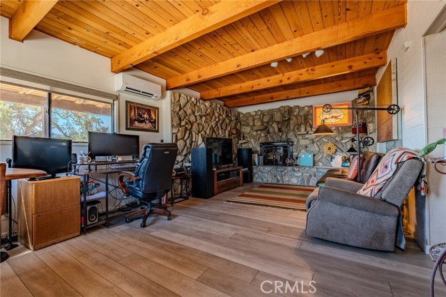 Detail Gallery Image 5 of 33 For 21704 Quail Springs Rd, Tehachapi,  CA 93561 - 3 Beds | 2 Baths