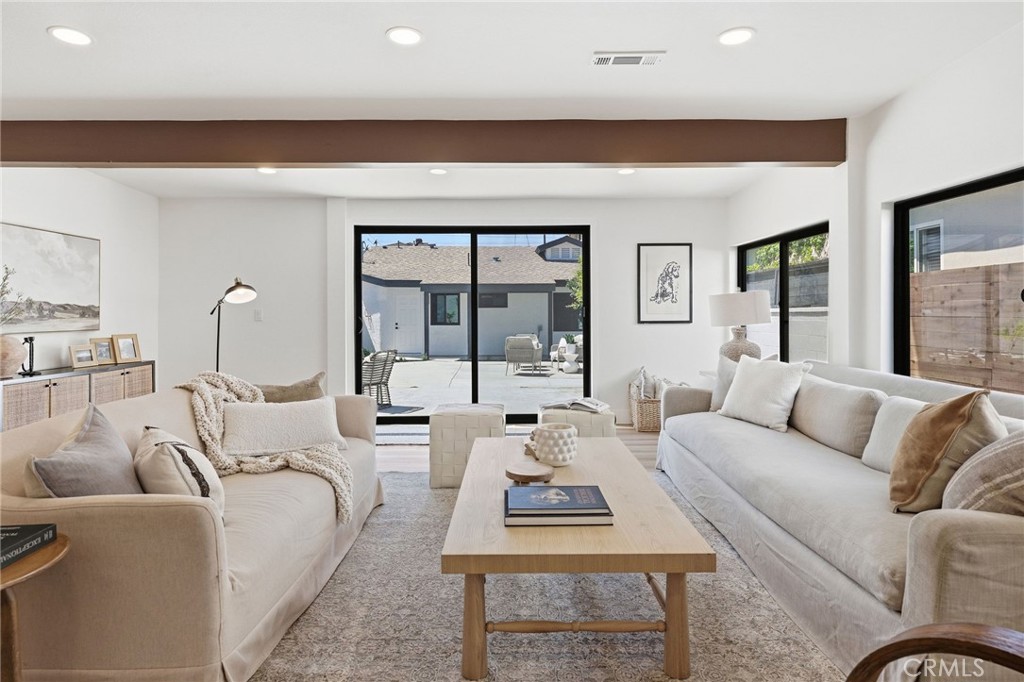 MLS #OC26076476 image #12